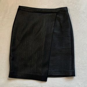 Anne Klein skirt. Size 4
